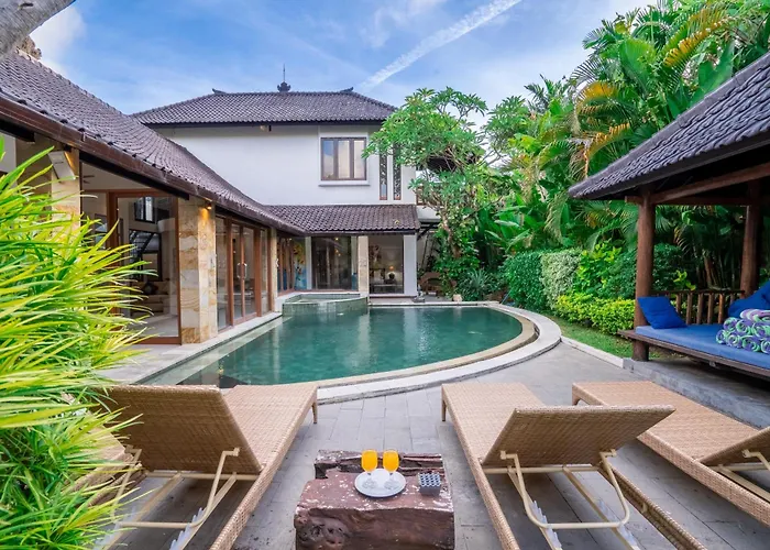 Enclose Living 5br Center Of Near Villa *